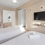 Appartement La - Spacieux - Vue - Parking - Clim - Piscine *