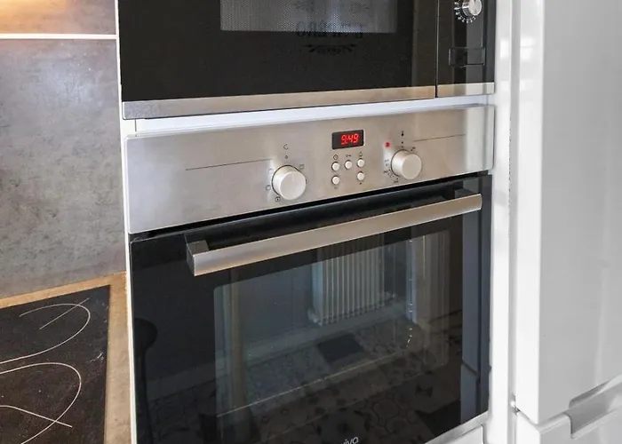 La - Spacious - Sea View - Parking - Ac - Pool Apartman *