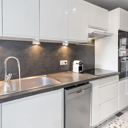 La - Spacious - Sea View - Parking - Ac - Pool