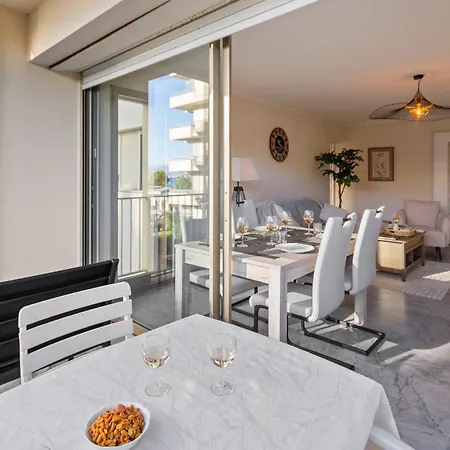 La - Spacious - Sea View - Parking - Ac - Pool * Αντίμπ