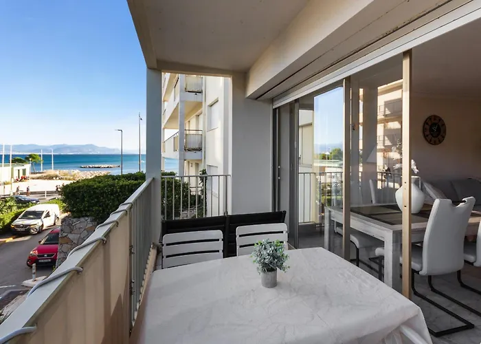 La - Spacious - Sea View - Parking - Ac - Pool 昂蒂布