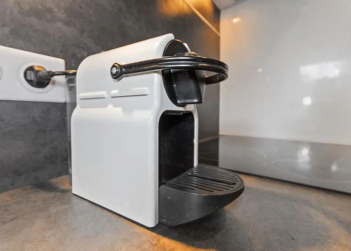 La - Spacious - Sea View - Parking - Ac - Pool