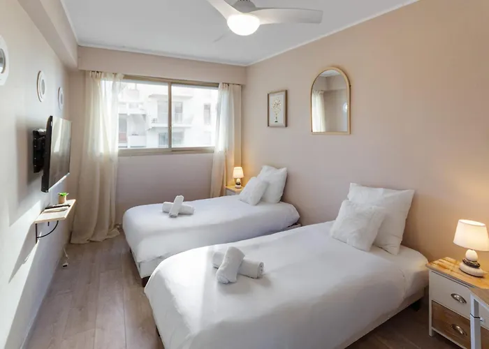 La - Spacious - Sea View - Parking - Ac - Pool Daire Antibes