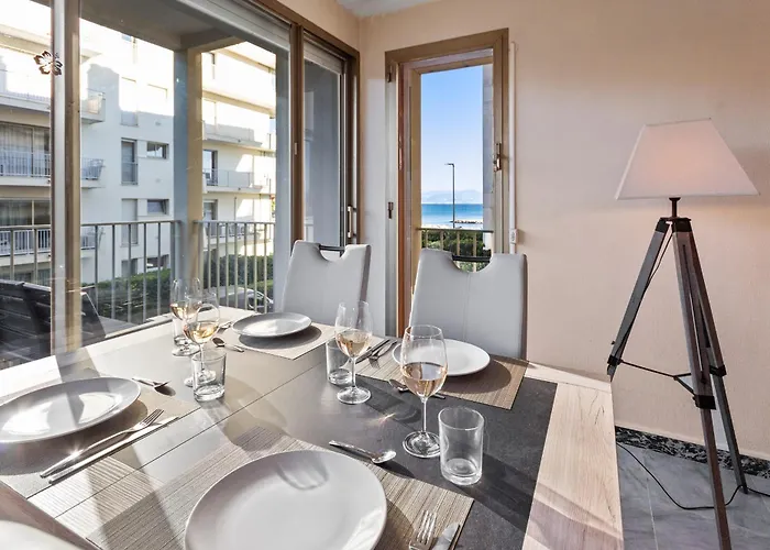 公寓 La - Spacious - Sea View - Parking - Ac - Pool