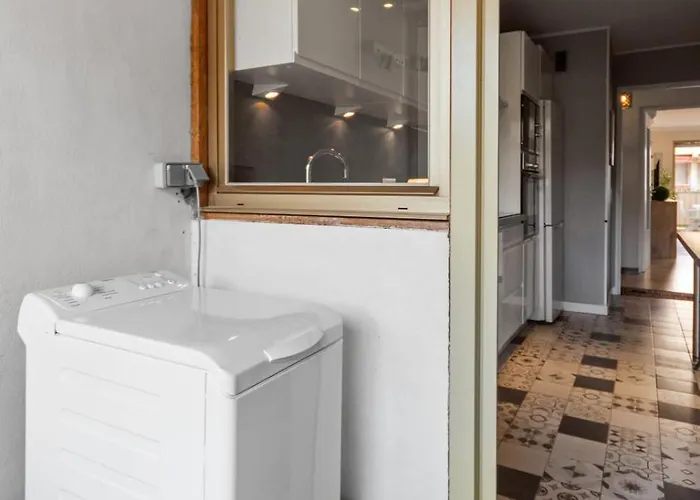 Daire La - Spacious - Sea View - Parking - Ac - Pool