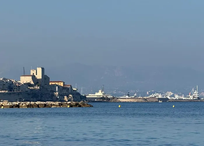 Apartment La - Spacious - Sea View - Parking - Ac - Pool Antibes